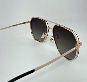 Gafas de Sol Polarizadas RTS Trends 2026 con Marco Metálico Completo y Lentes de Nailon Resistentes para Actividades al Aire Libre para Hombres y Mujeres - Product Image 6