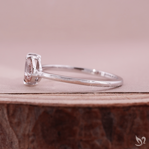 Anillo Toi et Moi con diamantes cultivados en laboratorio, corte baguette y pera, color champán, anillo de compromiso de dos piedras, anillo nupcial minimalista moderno. - Product Image 2