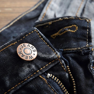 Nouveautés : Jeans slim déchirés vintage de haute qualité pour hommes, style streetwear, coupe ajustée, en denim, vente en gros - Product Image 3