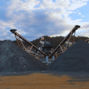 Criba Vibratoria de Alto Rendimiento Hailstone, Criba Inclinada de Movimiento Circular para Plantas de Trituración Industriales, Fabricada en India - Product Image 4