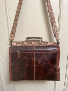 Nouveau Western usiné à la main en cuir Buck Stitch porte-documents sacs en cuir véritable femmes sacs de travail dissimulé transporter bandoulière sacs d'ordinateur portable - Product Image 5