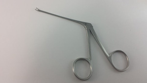 Pinzas de Cocodrilo Dentadas Muy Finas de 6.0 mm, Pinzas Quirúrgicas de Acero Inoxidable Ariston, Certificación CE Clase I - Product Image 2