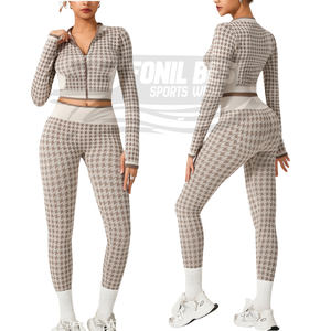 Ensemble 2 pièces pour femmes : Haut de sport côtelé respirant sans couture à taille haute élastique et Legging de yoga – Conception personnalisée OEM - Product Image 6