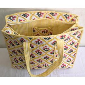Cotton Floral Quilted Handbag Indian Handmade Tote <b>Bag</b> <b>Women</b> Boho Shoulder Shopping <b>Bag</b> - Product Image 3