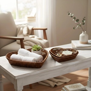 Plateau de service en rotin à motif cœur, parfait pour les hôtels, les resorts, l'usage domestique et la présentation des repas matinaux, fabriqué à la main en Inde - Product Image 4