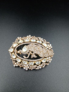 Broche Paon Vintage en Cristal Doré, Design Animal Unisexe, Sertissage Pavé, Strass Taille Poire, Argent 925, Bijou de Luxe, Cadeau - Product Image 4