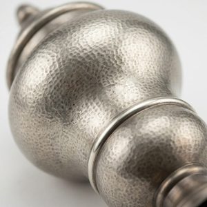 Pot à bougie artisanal en laiton de 15,5 cm, finition nickel vieilli, effet mercure chatoyant, luxueux pot d'apothicaire Ogee pour la décoration intérieure, les hôtels, les mariages et les tables - Product Image 4