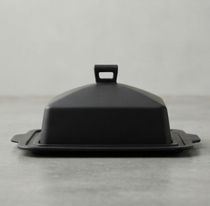 Meilleures ventes : Beurrier avec couvercle hermétique en aluminium noir mat, design minimaliste, couleur unie, pour rangement de cuisine - Product Image 2
