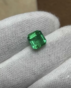 Émeraude naturelle de haute qualité, taille octogonale, 2,30 ct, pierre précieuse en vrac pour la fabrication de bijoux - Product Image 1