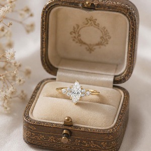 Bague de fiançailles en moissanite taille marquise de qualité supérieure VVS, or massif 14 carats, design Art Déco, certifiée GRA, cadeau pour la mariée - Product Image 3