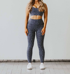 Leggings pour femmes en gros, pantalons de yoga à taille haute imprimés sur mesure, vêtements de sport respirants, fabricant OEM ODM - Product Image 6