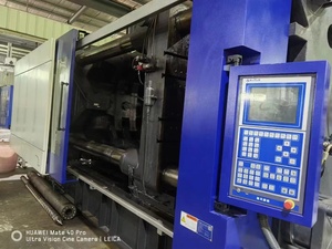 Máquina de moldeo por inyección de productos domésticos de plástico haitianos usados de alta calidad de 90-1300 toneladas - Product Image 2