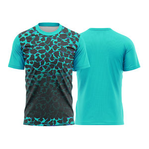 Camiseta de fútbol sublimada de diseño ligero y de alto rendimiento, transpirable, moderna, para entrenamiento deportivo. - Product Image 4