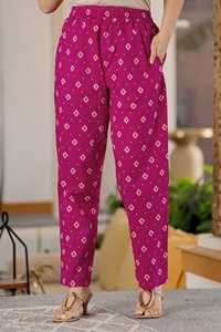 ชุดคุรตะผ้าฝ้ายพิมพ์ลายสำหรับผู้หญิงพร้อมกางเกงขายาว - Product Image 4