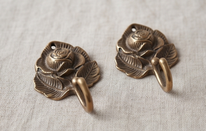 Artisanal Rose Design Wall Metal <b>Hooks</b> <b>With</b> Antique Design Perfect for Home Decor And Elegant Storage Solutions - Product Image 3