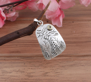 Collier pendentif vintage en argent sterling 925 plaqué platine, charme unisexe, bijoux fins, fabrication artisanale sur mesure, vente en gros - Product Image 3