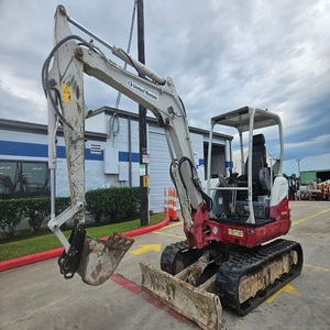 Miniexcavadora Takeuchi confiable que ofrece un potente rendimiento de excavación, movilidad compacta, manejo suave y trabajo flexible. - Product Image 2