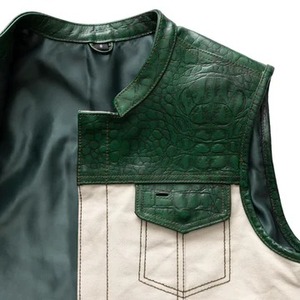 Gilet de motard en cuir véritable vert gaufré croco pour homme avec compartiment dissimulé pour armes de poing - Product Image 3