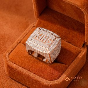 Bague Hip Hop carrée en moissanite plaquée or rose pour homme, bijoux de luxe, mode moderne, cadeau - Product Image 3