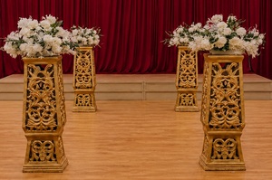 Mandap interior inspirado en bodas del sur de la India, estilo Bollywood premium, Mandap para bodas/Vidhi, conjunto de Mandap tradicional hindú para matrimonios. - Product Image 5