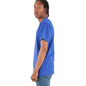 Camiseta de Alta Calidad con Cuello en V de 6.2oz, Personalizable con Impresión, Estilo Urbano, Manga Corta - Product Image 2