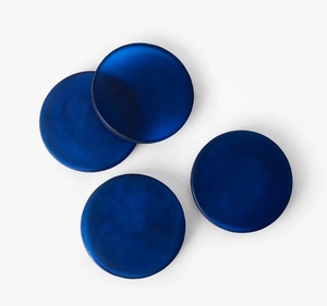 Juego de Posavasos Redondos Modernos de Resina Azul, Antideslizantes, de 10 cm de Diámetro, Colección Artesanal Ecológica - Product Image 5