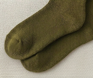 Crew <b>Socks</b> For <b>Women</b> Olive Green Solid Color Knitted Breathable Daily Wear Autumn Standard Length - Product Image 3