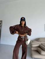 Ensemble de survêtement court d'hiver bordeaux personnalisé pour femme, avec sweat à capuche oversize et pantalon de jogging, style streetwear décontracté, écoresponsable, 2 pièces