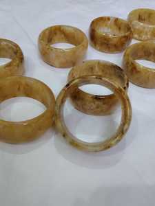 Artistic Eco Friendly Hand Modeled <b>Epoxy</b> <b>Resin</b> Bangles Customized Shape <b>Black</b> White Pattern Fashion Home Decoration Craft - Product Image 4