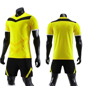 Camiseta de fútbol oficial del Club de América para adultos y niños, camiseta y pantalones cortos de fútbol personalizados con logotipo de número de nombre personalizado OEM - Product Image 1