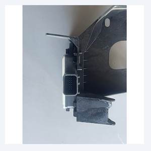 Unité de commande moteur (ECU) compatible avec les modules d'angle mort KIA/Hyundai 99140-J1000, pièces automobiles coréennes. - Product Image 5