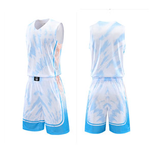 Tenue de sport personnalisée haut de gamme par sublimation, uniforme de basketball en tissu mesh respirant, uniforme d'équipe, uniforme de basketball en gros - Product Image 1
