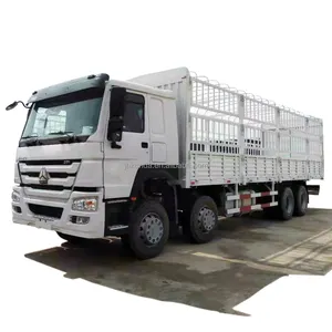 अंगोला कार्गो ट्रक सिनोट्रक के लिए SINOTRUK HOWO 336hp 6x4 वैन कार्गो ट्रक