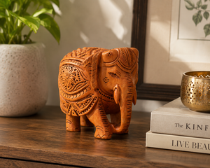 Figurine d'éléphant en bois artisanale |   Statue d'éléphant sculptée décorative |   Décoration de table artisanale en bois pour la maison, Diwali, mariage - Product Image 6