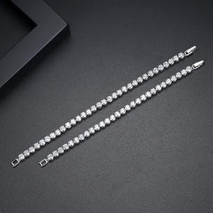 Fabricant de bijoux sur mesure, bracelet tennis pour femme, bracelet en or blanc avec diamants de laboratoire, bijoux de mariage - Product Image 4