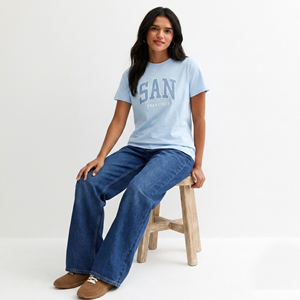 Light Blue 100% Cotton Women's T-Shirt New Arrival Women's Short Sleeve Crew Neck Women's T-Shirts Wholesale Custom Logo Shirts - Product Image 3