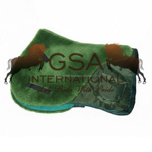 Almohadillas de montura personalizables 32x32 con forro de piel/polar grueso, estilo salto/doma, comodidad y durabilidad para equitación - Product Image 5