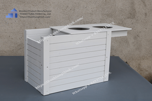 Support d'alimentation pour animaux de compagnie en bois avec bols en acier inoxydable, design rayé, durable pour chiens, fabriqué au Vietnam - Product Image 6