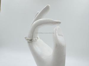 Trendy 925 Silver Fashion Ring Everyday Wear Cluster Design - Product Image 2