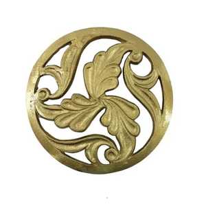 Black Metal Star Design Trivet Round Cast Iron Pot Stand Heavy Duty Heat Resistant <b>Table</b> <b>Protector</b> Kitchenware Hot Pad Tool - Product Image 3