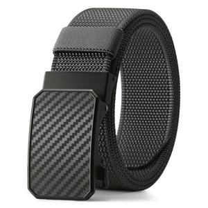 Cinturón Casual Marrón con Patrón de Fibra de Carbono, Hebilla de Cierre Automático, Estilo de Moldeo de una Sola Pieza, Duradero, para Hombre - Product Image 2