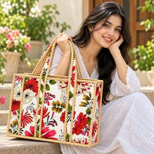 Bolsa de Compras de Moda con Panel Floral, de Alta Calidad, Color Personalizado, Estilo Clásico, Cierre de Cremallera, Gran Capacidad - Product Image 2