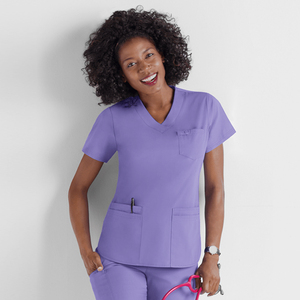 Uniformes médicaux unisexes personnalisés en tissu polyester/rayonne tissé avec poches, modèle infirmier OEM, sans couture, pour le secteur médical, dentaire et esthétique - Product Image 5