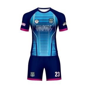 Vêtements de sport 100% Polyester Football Uniforme Pakistan Meilleure Qualité Hommes Football Fabricant Sublimé Football Uniformes pour Unisexe - Product Image 1