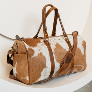 Travel Cowhide Hairon <b>Luggage</b> Bag Vintage Overnight Duffle Leather Camping Hiking Bag Handmade Weekender Bag for Men and Women - Product Image 3