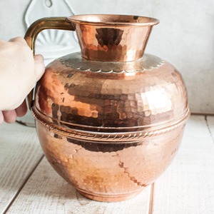 Carafe à eau en cuivre de la série Luxe, qualité supérieure, finition brillante, article d'usine en gros - Product Image 5