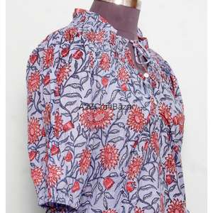 เดรสผู้หญิงผ้าฝ้ายถักมือ 100% สไตล์ลำลองสำหรับสาวออฟฟิศ ระบายอากาศได้ดี เป็นมิตรกับสิ่งแวดล้อม แขนยาวแบบมินิ คอทรงโอ พิมพ์ลายดอกไม้ - Product Image 5