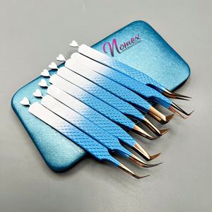Juego de Pinzas para Extensión de Pestañas de Acero Inoxidable con Punta de Fibra, Resistentes, Antibacterianas, Ligeras y Personalizables - Product Image 2