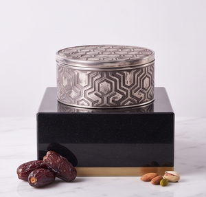 Custom Embossed Silver Metal Date And Dry Fruit Storage Box <b>Honeycomb</b> Maze Snack Container - Product Image 3