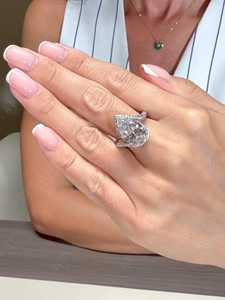 Anillo de Compromiso con Diamante Cultivado en Laboratorio de 5 Quilates en Forma de Pera, Banda Trenzada, Certificado E VVS2 IGI, Anillo con Diamante en Forma de Pera con Halo Oculto - Product Image 3